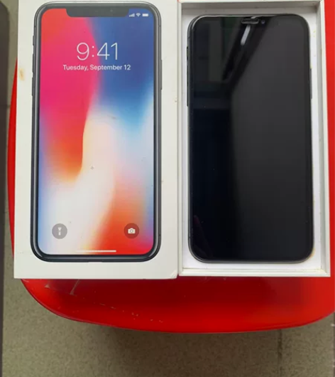 iphone x 国行64G ios13....