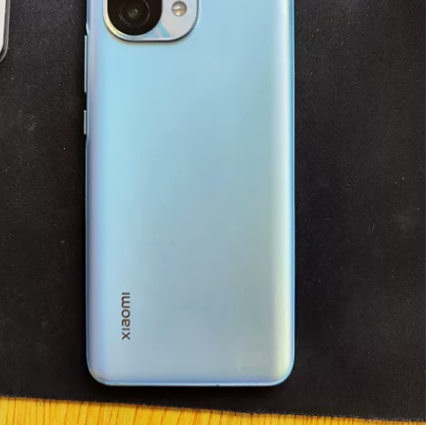 小米11 顶配蓝色 12+256 带原厂充...