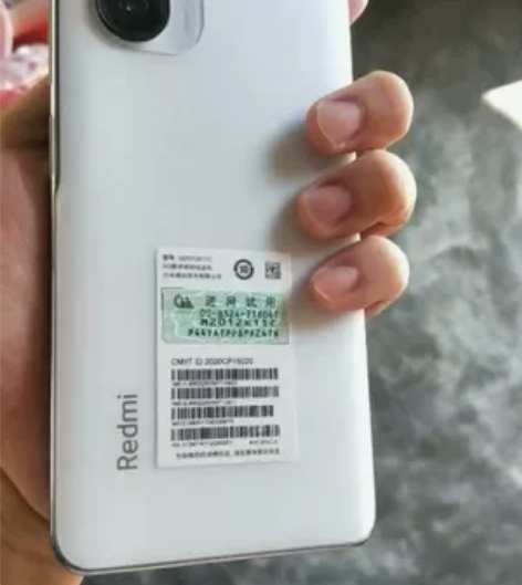 自用手机，红米Redmi K40 Pro，...