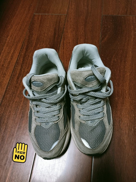 36码 nb 新百伦灰色运动鞋正品