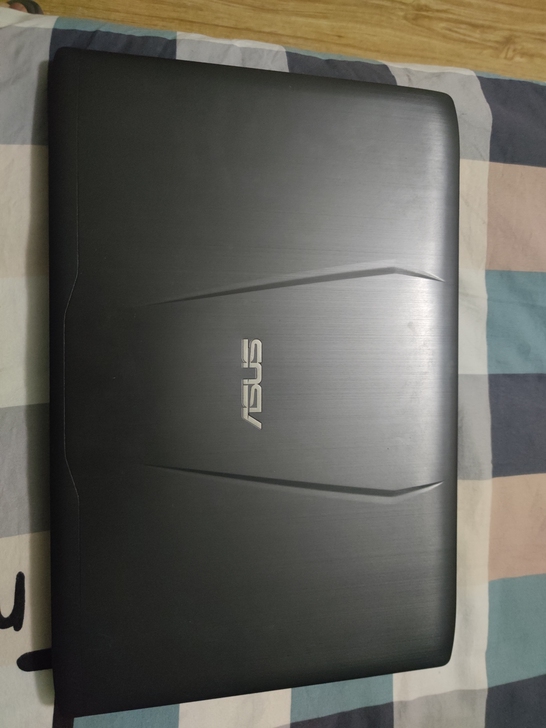 华硕飞行堡垒zx50v