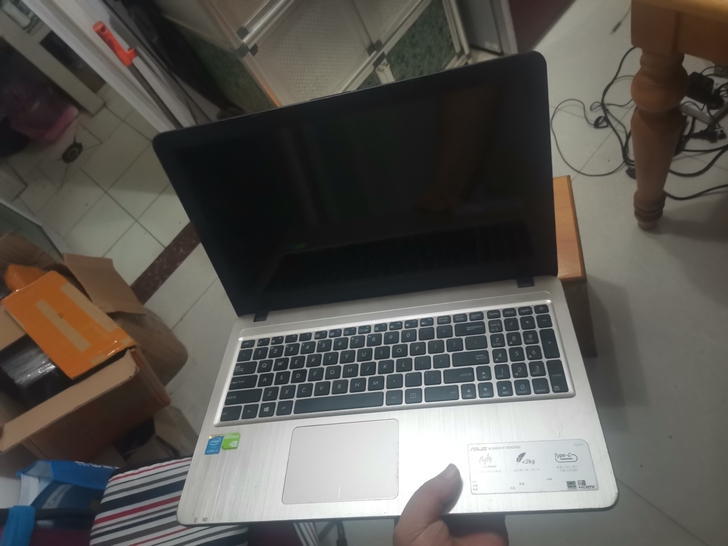 华硕五代i3笔记本电脑