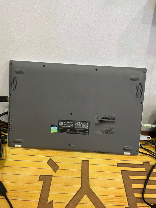 华硕 vicobook15。英特尔i5. ...