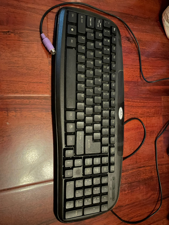 7元出新盟有线键盘，轻微使用，闲置时间较长...