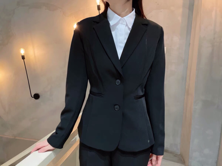 公务员事业单位面试职业套装,只穿了三个小时...