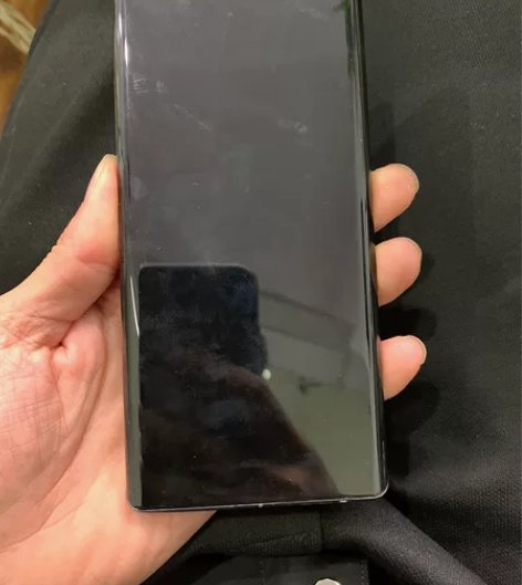 荣耀magic3 8+256，后盖破碎，主...