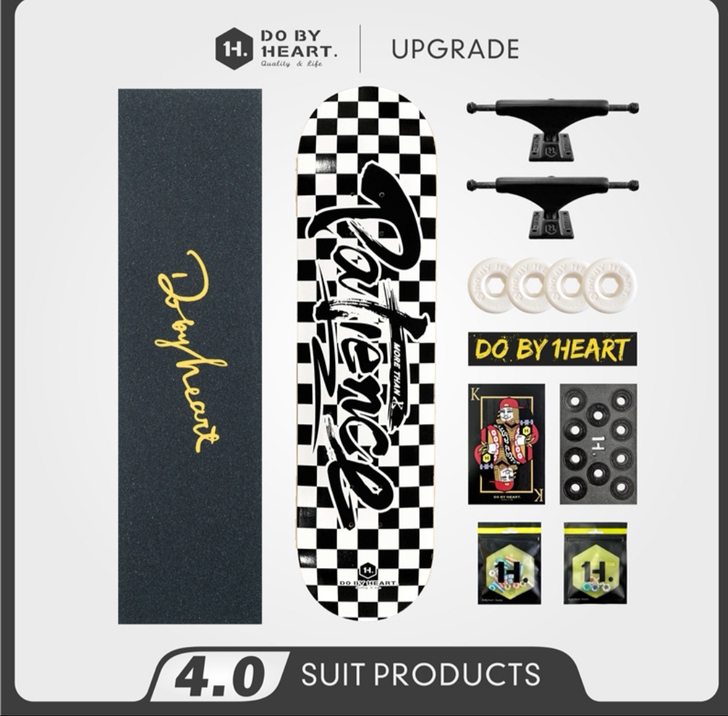 dbh 滑板，有瑕疵，还有磨砂纸上有dw粉...