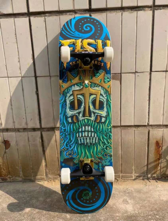 低价出！朋友没时间玩板了，托我处理一下他的...