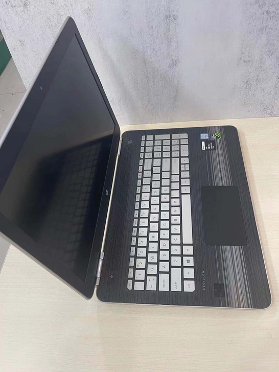 惠普 暗影精灵 I7 四核 笔记本电脑