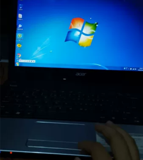 二手宏基笔记本，i5，带原装充电器，可轻办...