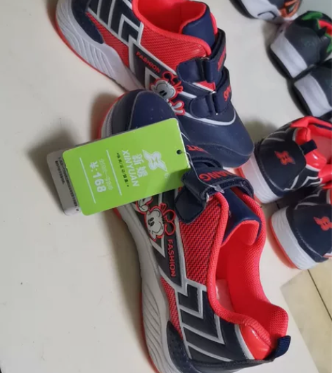 运动鞋，男运动鞋，全新 34码 内长21.8