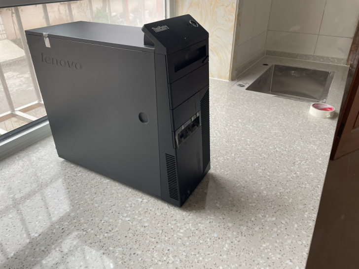 联想ThinkCentre主机一台 型号：...