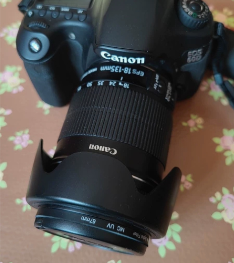 佳能canon单反相机和镜头，型号EOS6...