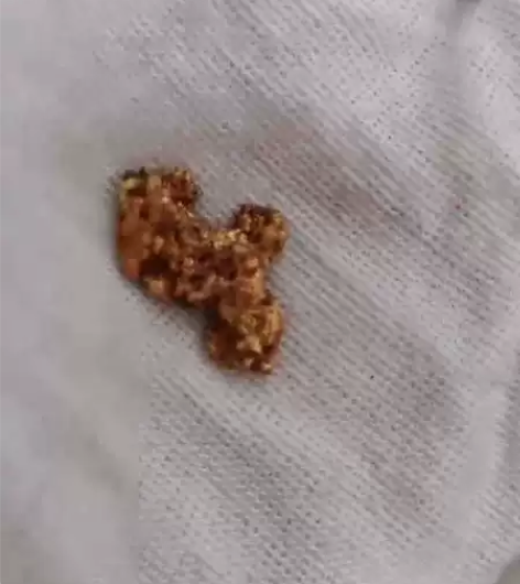 狗头金矿金自然金，净重量2.72克，还是原...