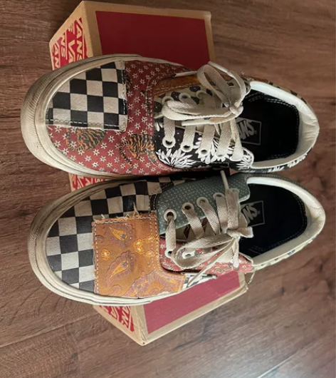 vans 腰果花 42码 成色有点脏 未打...