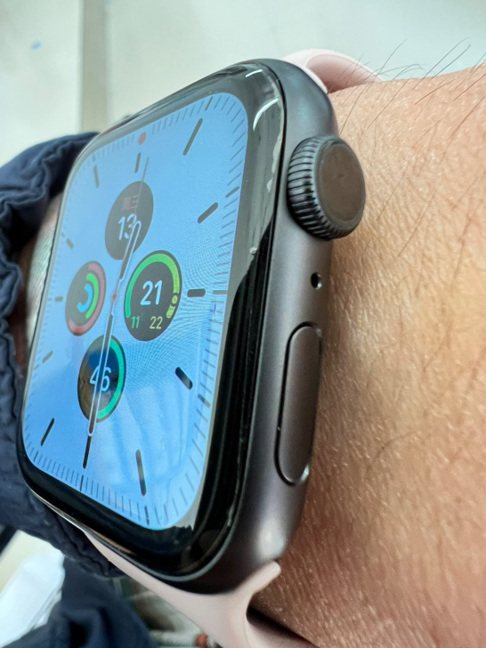 有人要国行apple watch s5吗？...