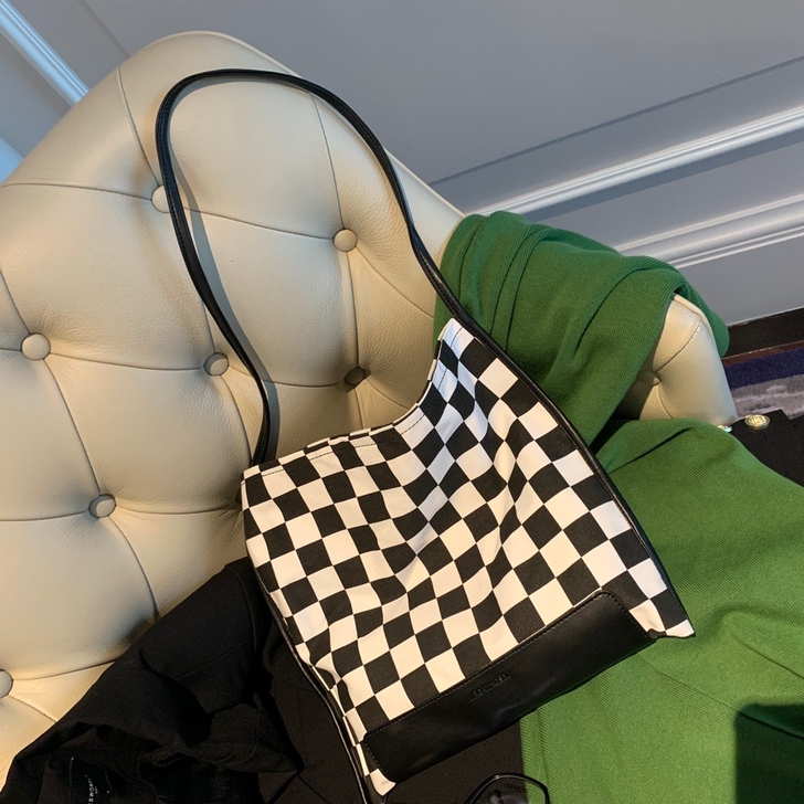 全新小MK棋盘格帆布包