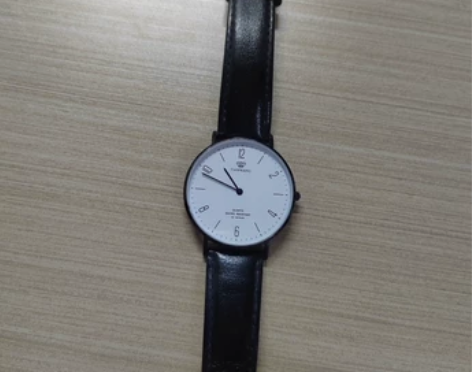 因个人原因转一块天王女士手表，去年旗舰店购...