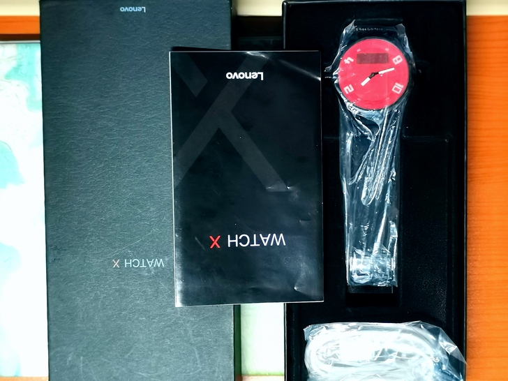联想watch X买后未佩戴过，仅拆封开机...