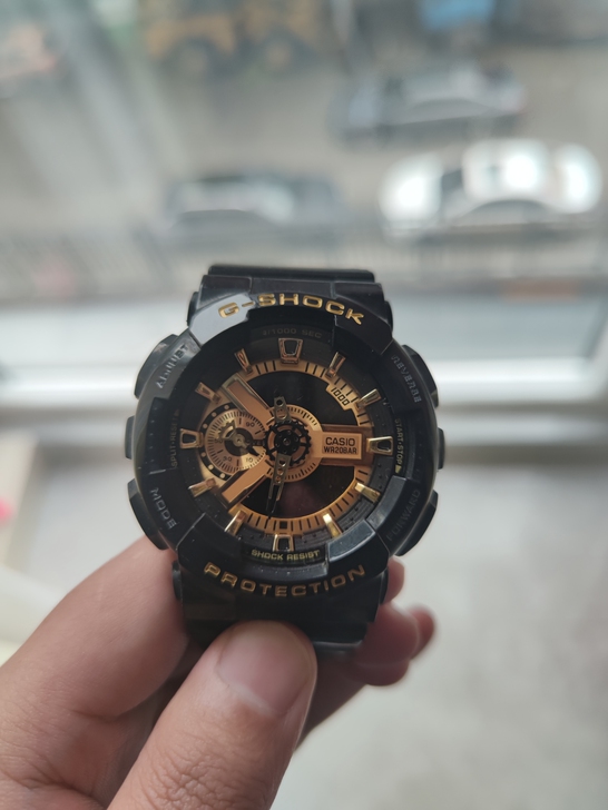 卡西欧手表，买来没怎么戴，放在那里吃灰，盒...