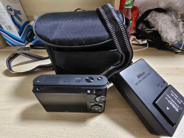 Nikon尼康J1微单相机/尼康相机，九成...