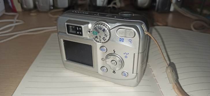 尼康4100