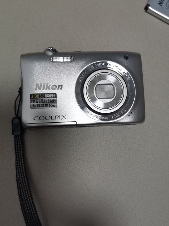 尼康s2900数码相机，2005万相素，9...