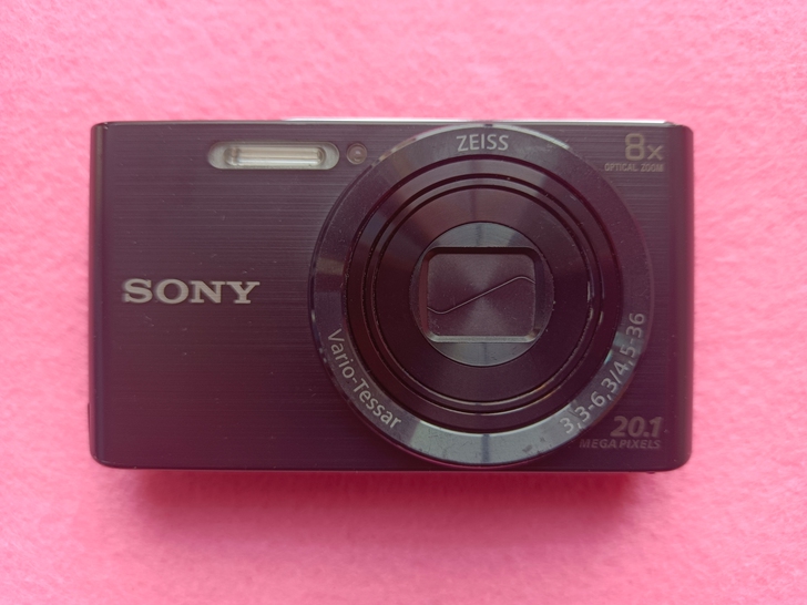 索尼DSC-W830，2010有效像素，卡...