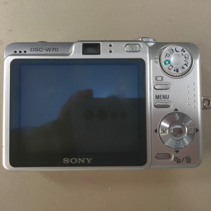 索尼DSC-w70