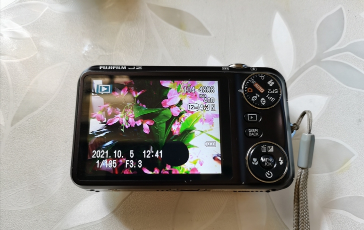 富士jz305数码相机，10倍长焦，121...