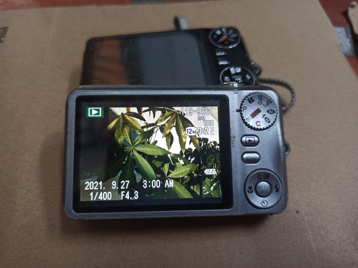 富士JV155高清数码相机，整体成色一般，...
