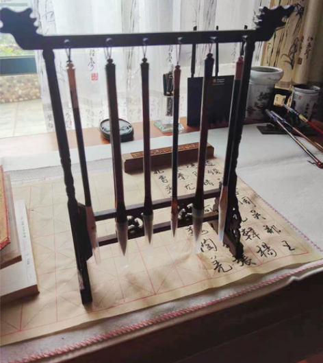 10块包邮 全新 龙头笔架  6挂12针,...