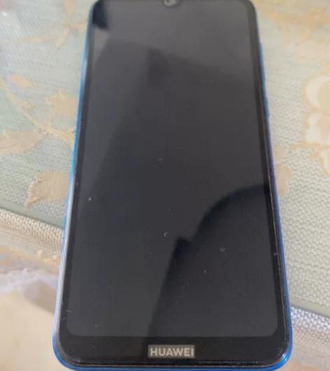 华为畅想9e 4+64G  功能完好 充电...