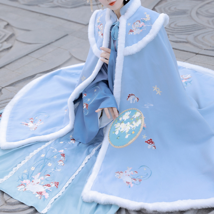 倚梦阁原创茕茕稚兔圆领明制汉服女重工刺绣袄...