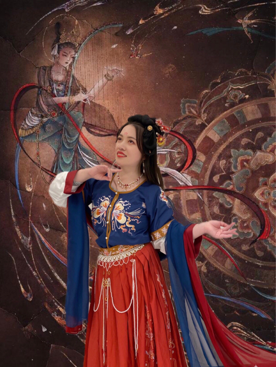 倚梦阁坦领长袖汉服全套L码