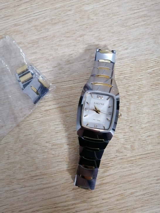 雷诺品牌专卖店购买，保证真品，换电池可正常...