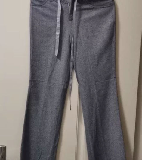 羊毛女裤子165/88a  基本全新，清理...