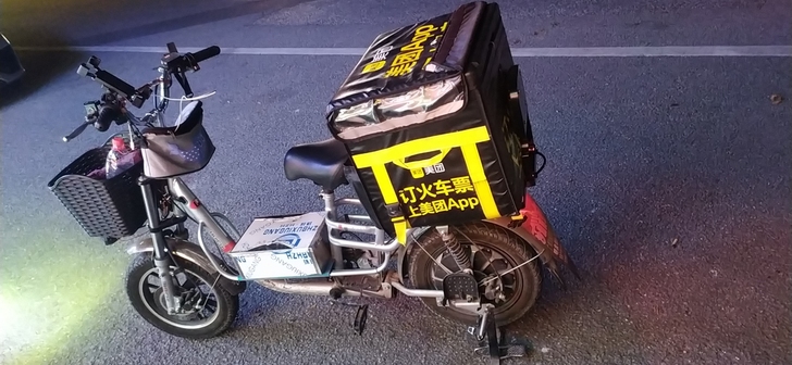出台美丽台铃电动车车。车上有的都有。来个爽...