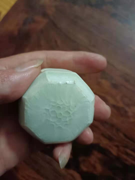 南宋  湖田  小八方粉盒   釉水不错 ...