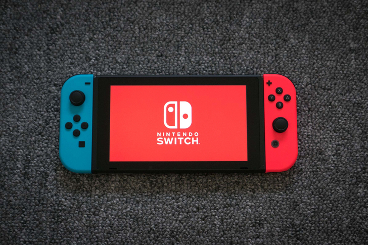 送刺客信条4、塞尔达、重返德军总部，只玩过...