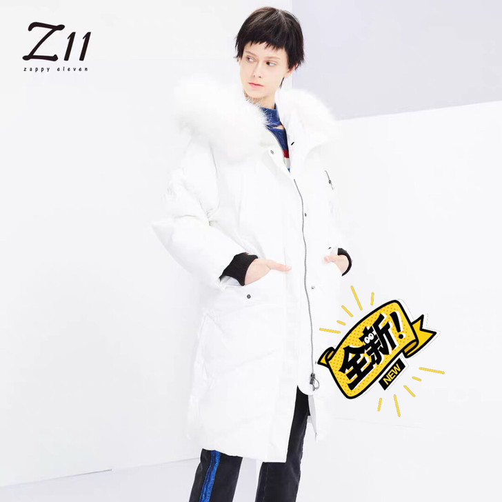 Z11白色羽绒服全新带吊牌！