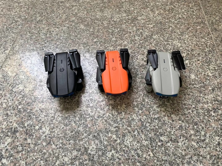 亚马逊爆款e99pro双摄像头航拍高端无人机