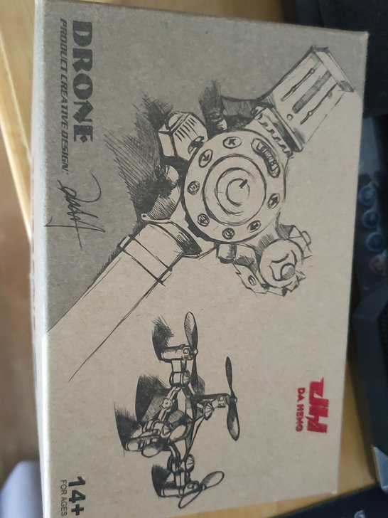 小型无人机，99新，可航拍