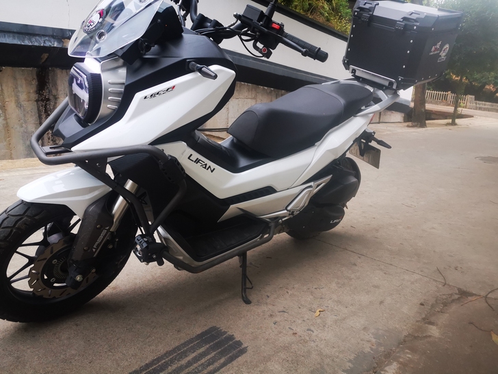 力帆KPV150，ABS版，21年1月上牌...