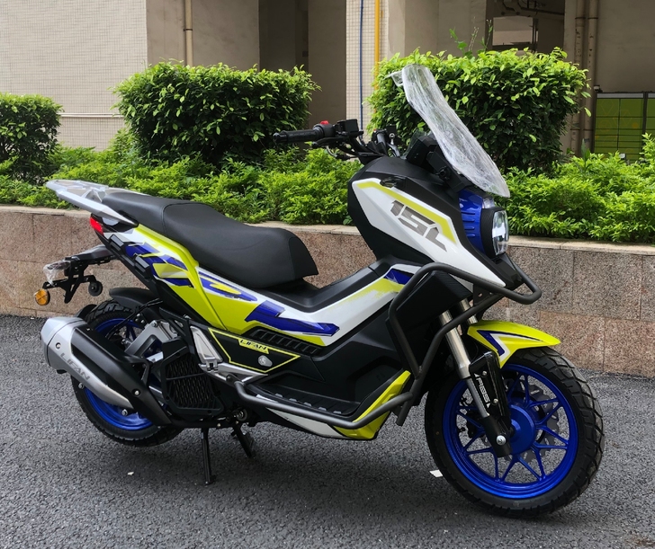 力帆kpv150青春版限量版 摩托车踏板车
