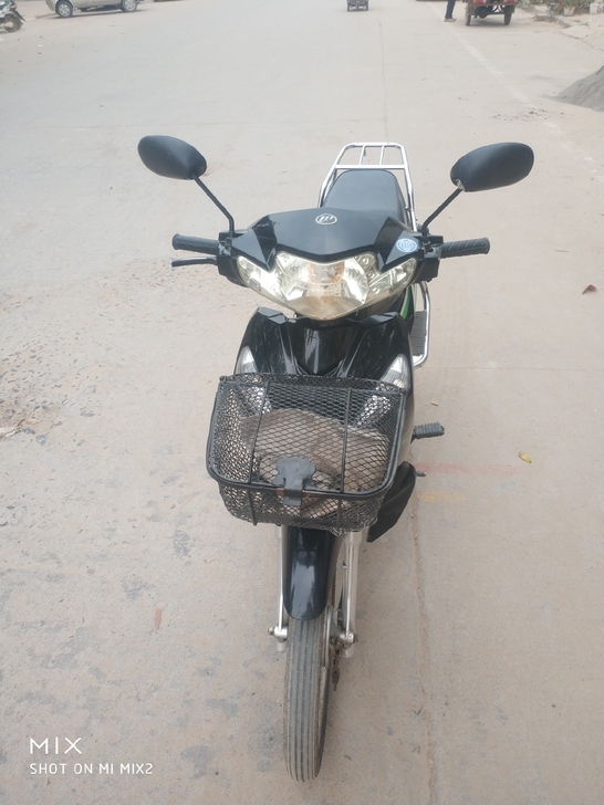 力帆摩托,力帆的质量还是可以的这款弯梁不错...