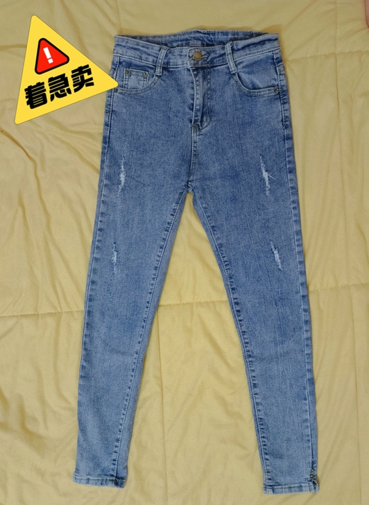 女牛仔裤统统15一条，主页满40包邮，26...