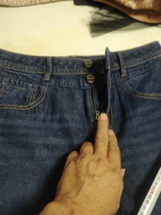 女士牛仔裤s码二手裤子,介意勿拍,支持退货...
