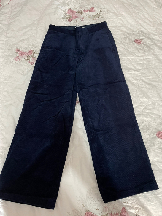 优衣库灯芯绒面料阔腿裤M