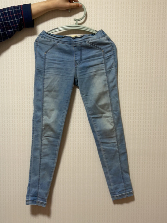 艾格女牛仔裤,商场专柜购入9成新已清洗干净...